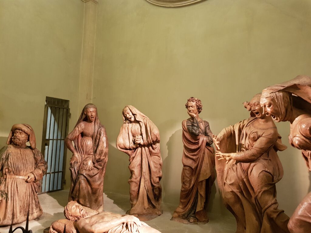 Il Compianto sul Cristo Morto di Nicolò dall'Arca a Bologna