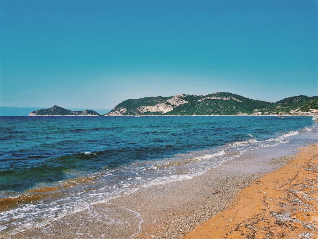 La spiaggia di Agios Giorgios e Porto Timoni a Corfù
