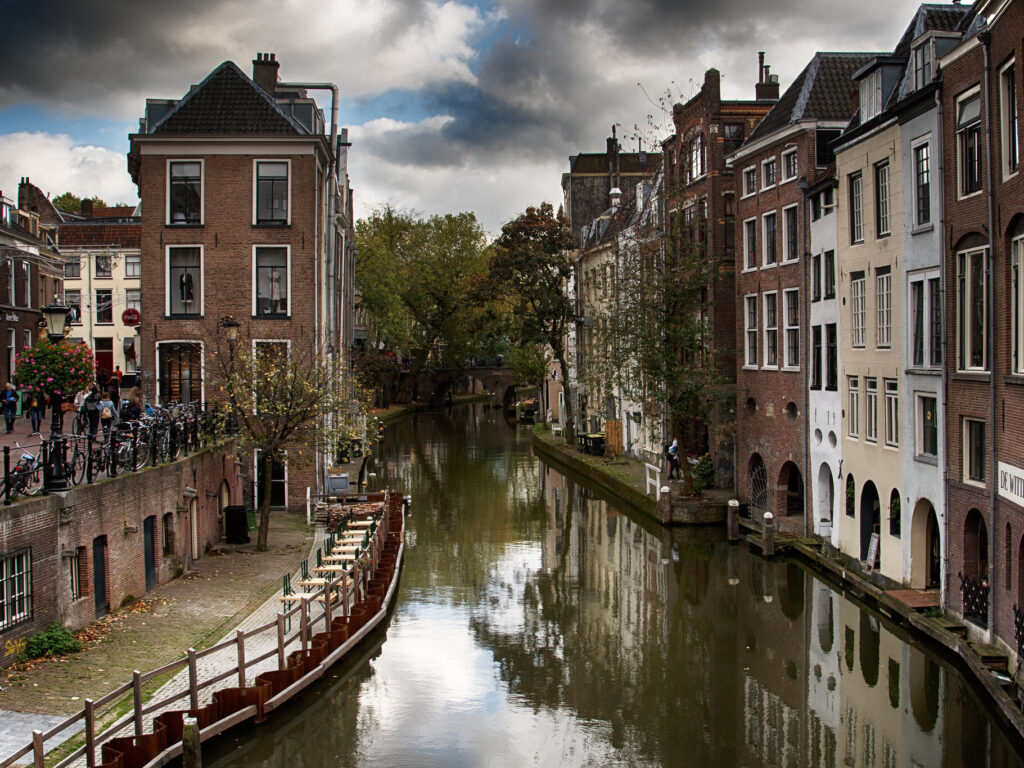 Vista dai canali di Utrecht