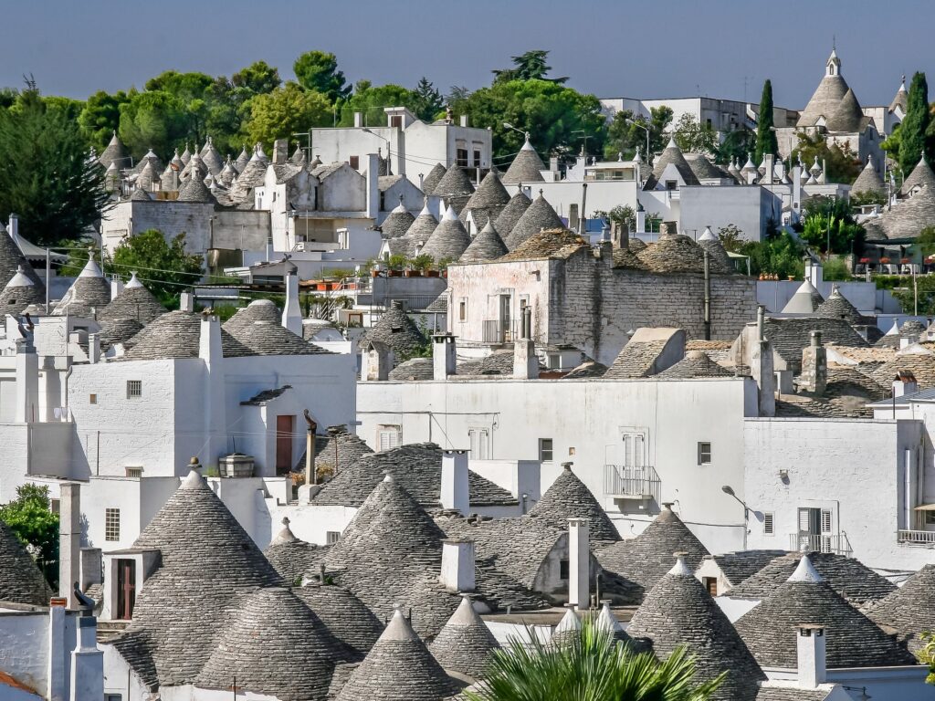 Veduta di Rione Monti ad Alberobello