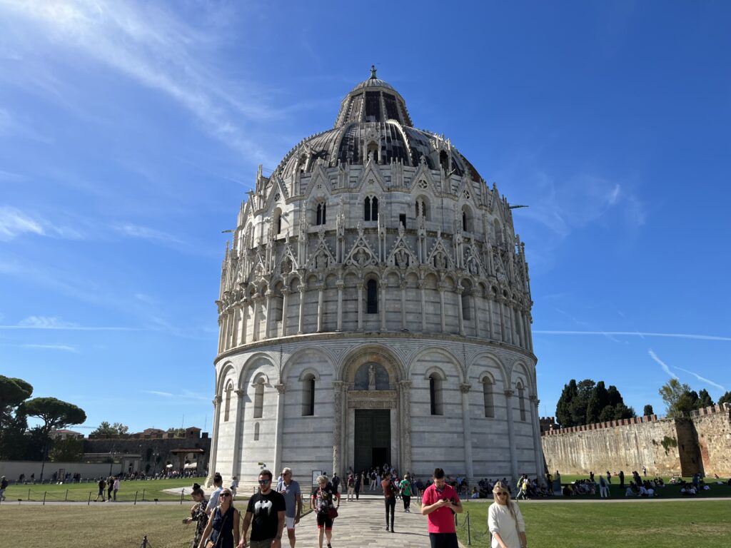Il battistero di Pisa