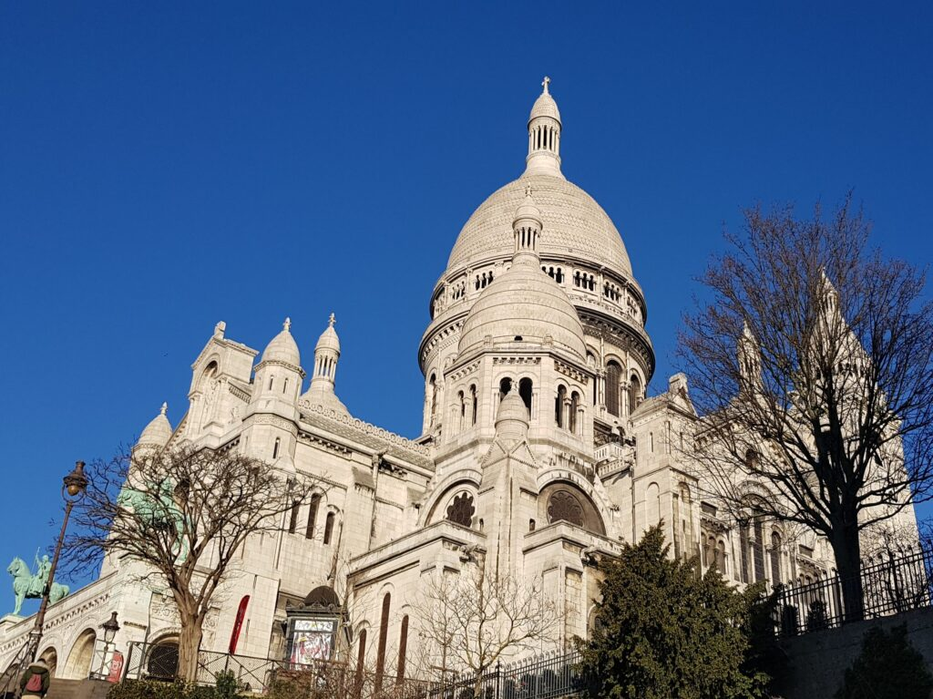 Montmartre cosa vedere: la Basilica del Sacro Cuore