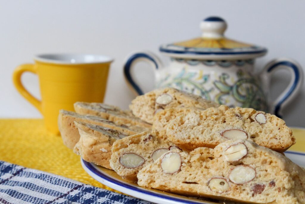 Cosa mangiare a Pitigliano, i biscotti tipici chiamati Tozzetti.